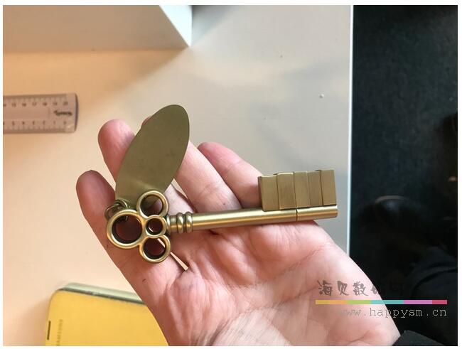 古典 钥匙 U盘