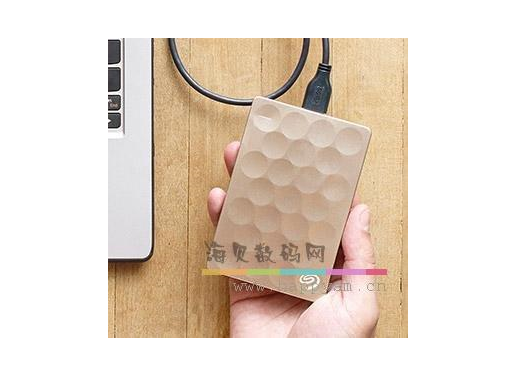 希捷 睿致 Ultra slim 2T  纤薄 9.6mm 2.5英寸  银色+数据恢复服务（STEH2000300）