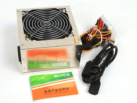 鑫谷 核动力 530PQ 白金版 额定功率 300W 电源