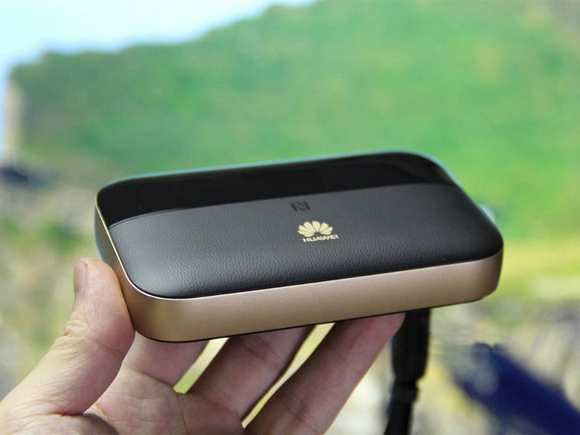 华为 E5885Ls-93a WIFI Pro2 三网 4G 网口 充电宝 6400毫安