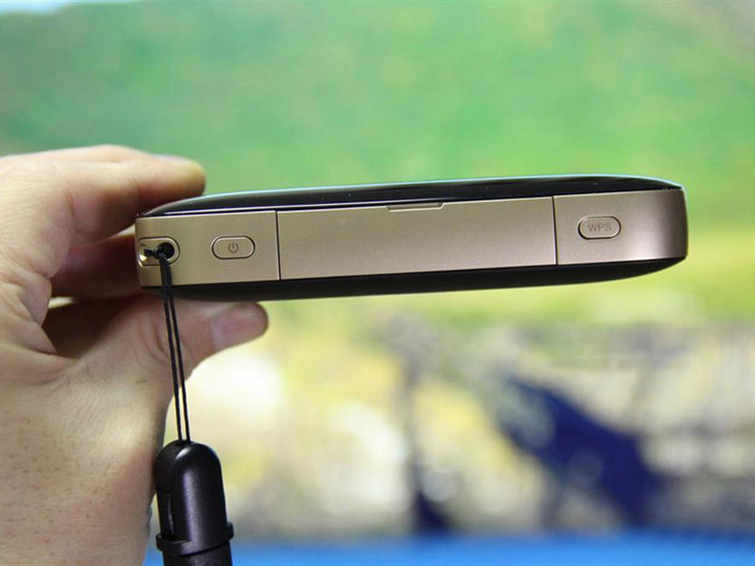 华为 E5885Ls-93a WIFI Pro2 三网 4G 网口 充电宝 6400毫安