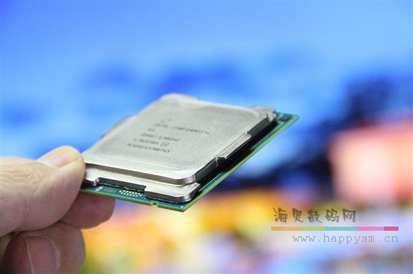 散片 14nm/8C-16T/9代 Coffee Lake-H Refresh/95W/UHD630/DDR4-2666/LGA11151针（8，9代）