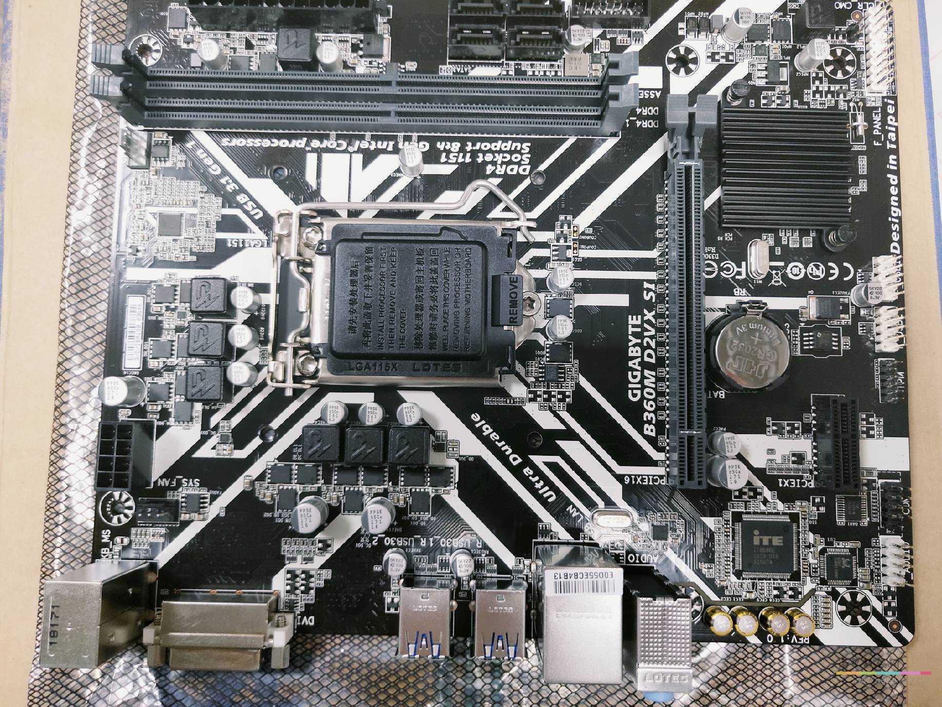 技嘉 B360M D2VX-SI（工包）