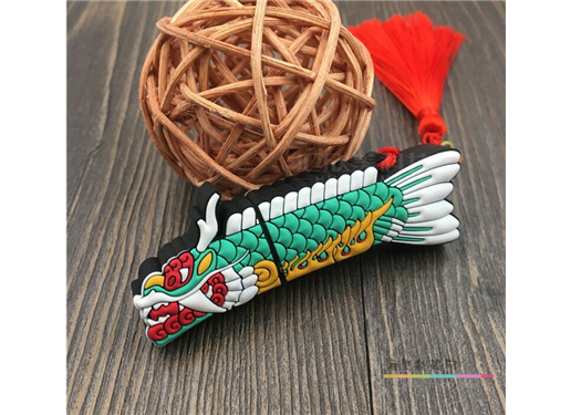 图腾 龙 U盘