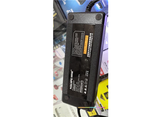 纳利浦 N-120 适配器 （12V10A）