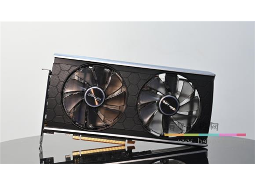 蓝宝石 RX5500XT 8G D6 超白金极光特别版