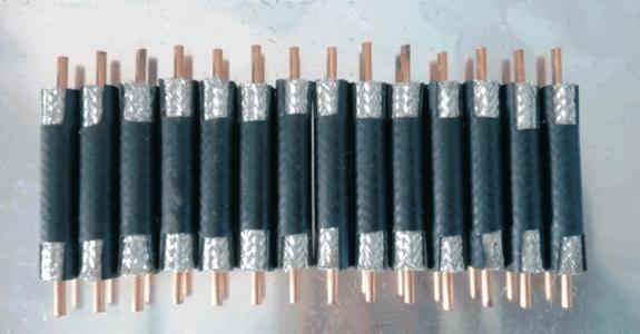 馈线  50-7 橘黄色 黑色 通讯用 馈线