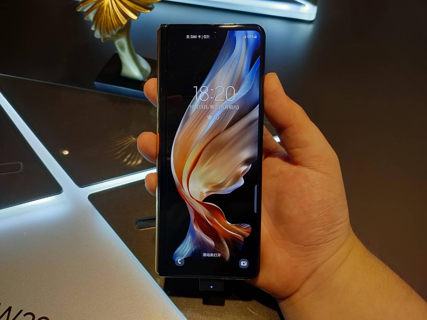 三星 W22 5G 手机 折叠屏手机 三星  5G W2022折叠屏手机 心系天下 折叠屏手机