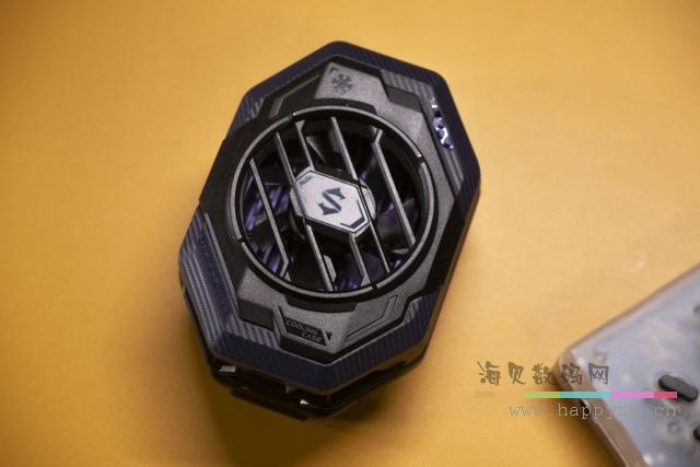 黑鲨 冰封制冷3 Pro 背夹手机散热器