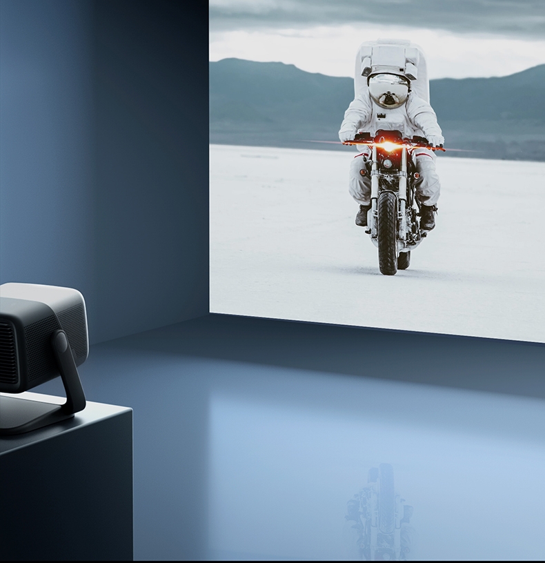 坚果 N1 Pro 三色激光云台投影仪家用1080P超高清卧室智能投影机2022新款客厅墙投巨幕家庭影院