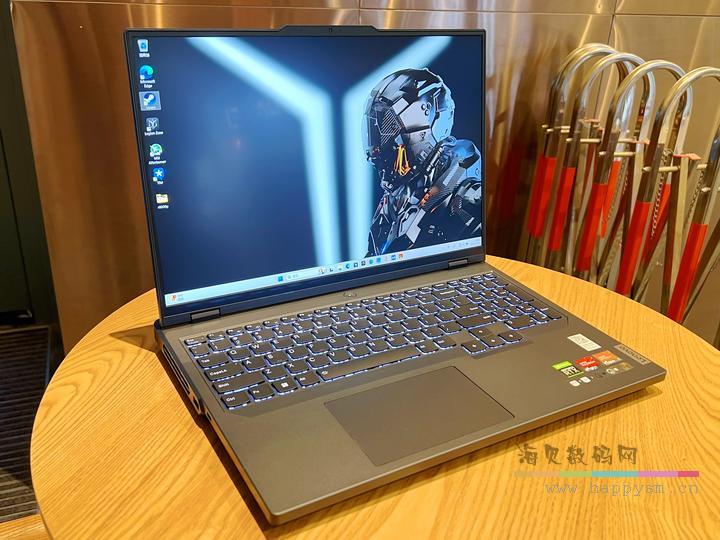 2023版 R7 7745HX/RTX4060显卡