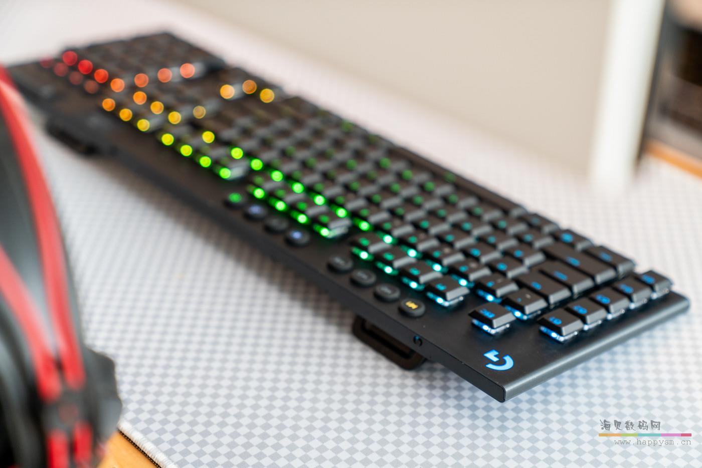 G913黑色【104键】 青轴 茶轴 类茶轴